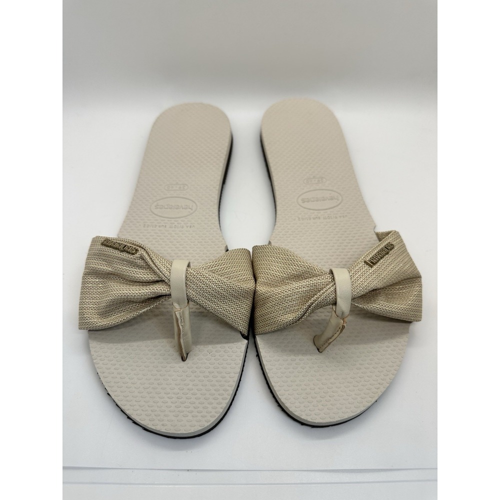 NEW Havaianas You St. Tropez Shine‎ Sandals Flip Flops Beige Gold Bow 9/10